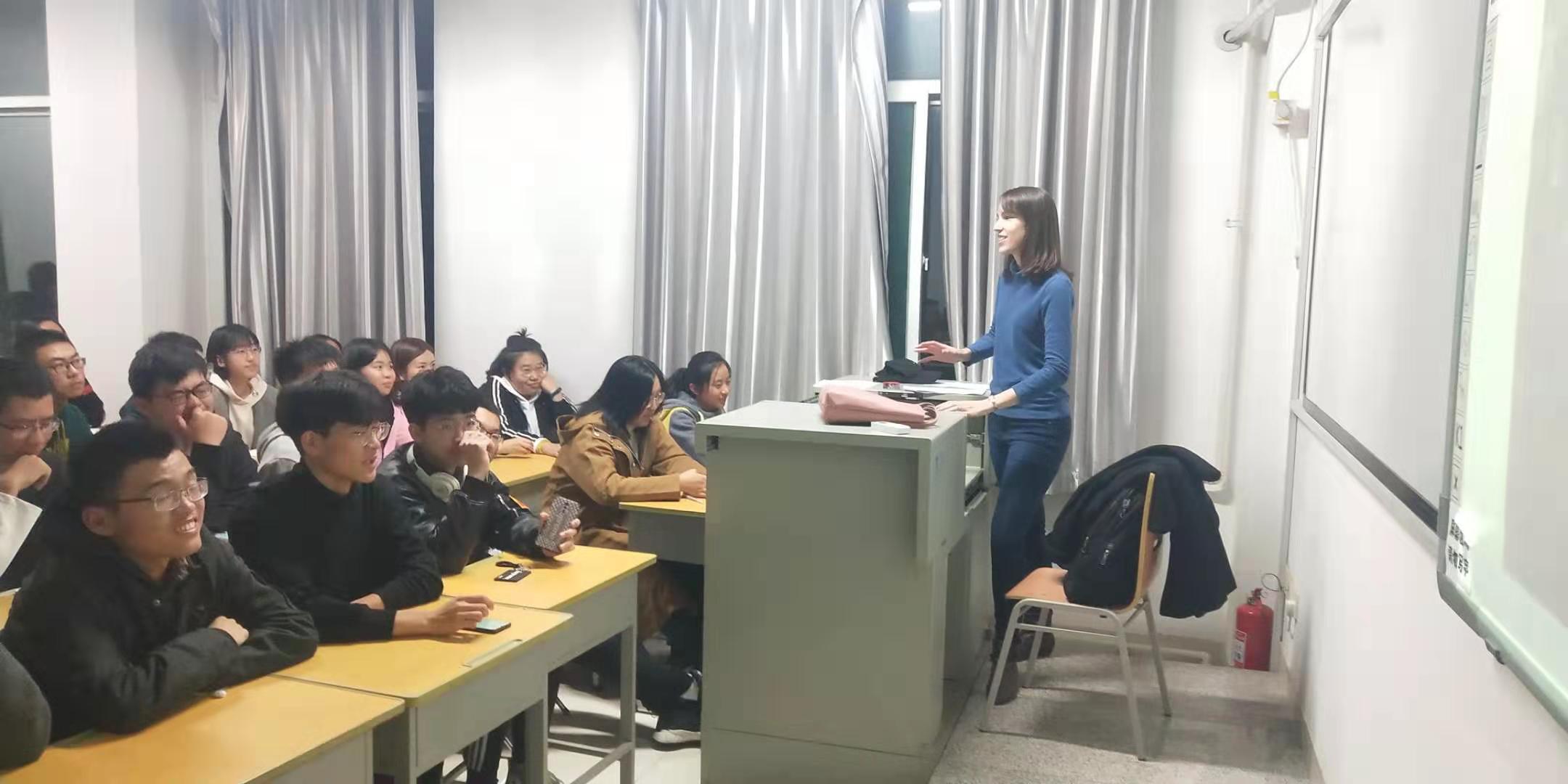 02cc2cace0c142b99a674dd316d3177f.jpg 02cc2cace0c142b99a674dd316d3177f.jpg