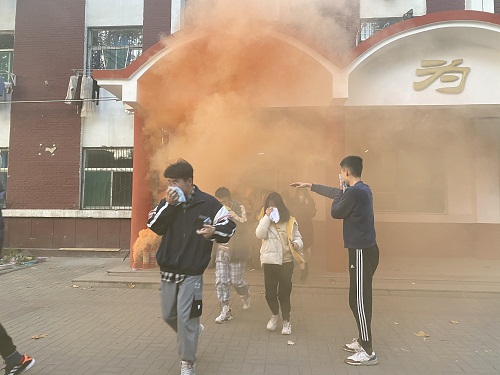 ab1530acbc8c42aa8e5bf61d7a76e6ad.jpg
