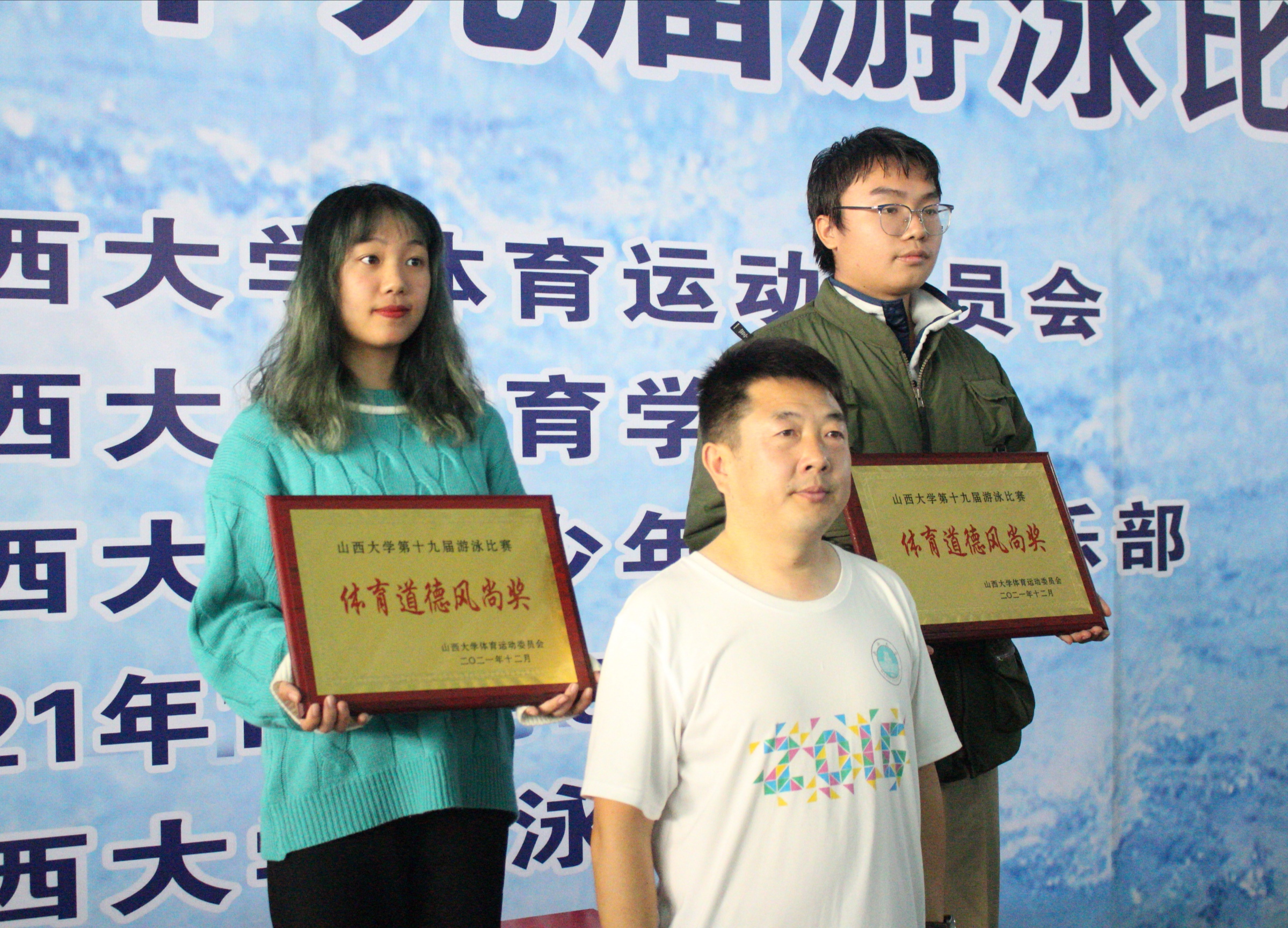 21b079a9fc20452b9b46d5f6e6f9eb8c.jpg 21b079a9fc20452b9b46d5f6e6f9eb8c.jpg